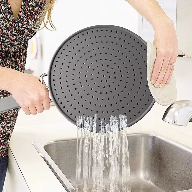 Silicone Kitchen Splatter Screen with Handle Heat-Resisting Oil Splash Guard Drain Board Cover Kitchen Frying Pan Lid